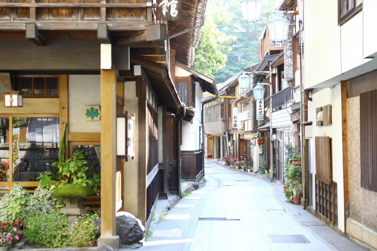 Ikariya Ryokan Jamanouči Exteriér fotografie