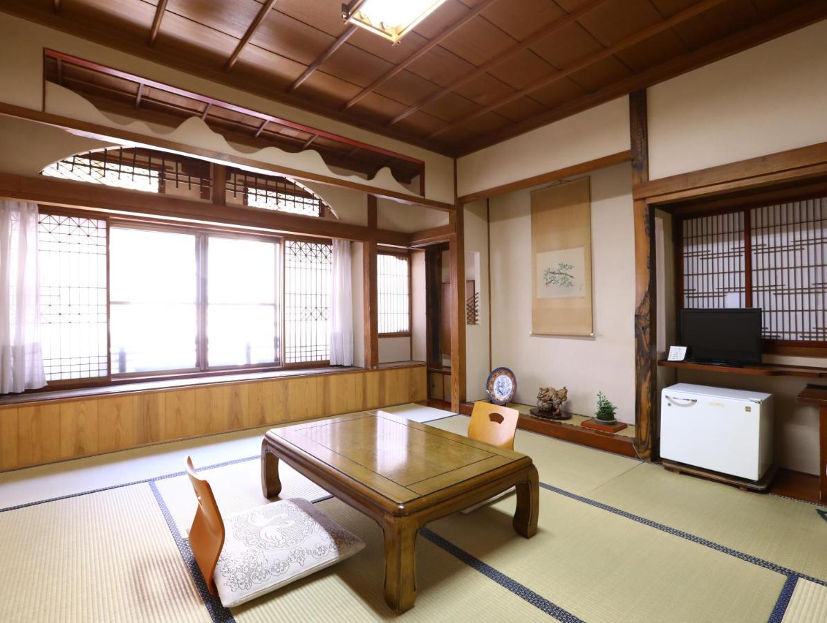 Ikariya Ryokan Jamanouči Exteriér fotografie
